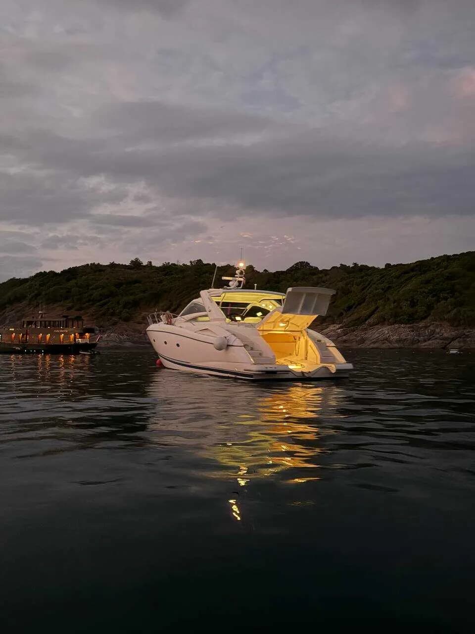 Portofino 53 interior