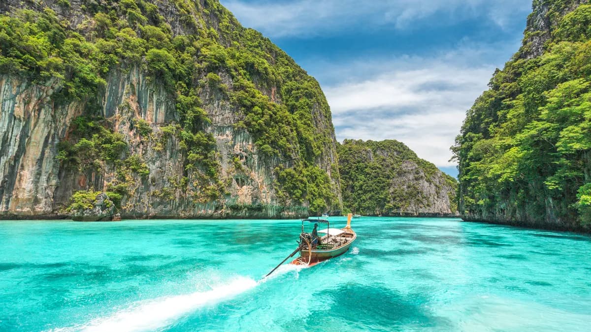 Phi Phi Islands experience
