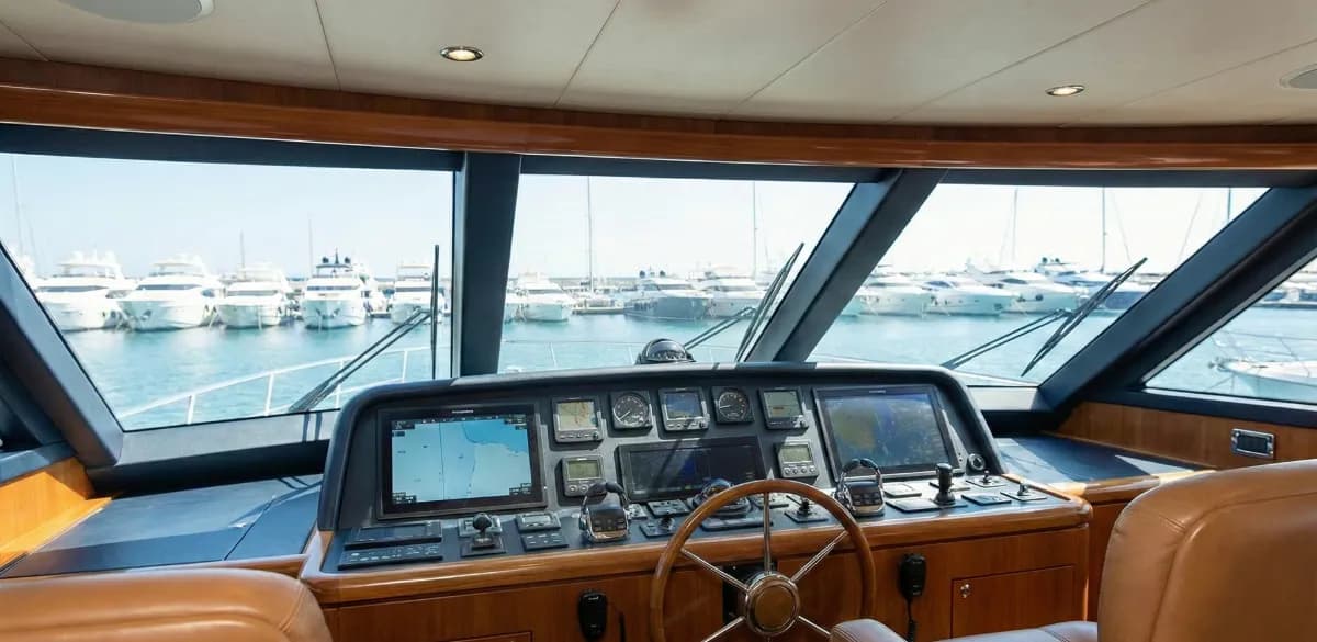 ביטוח יאכטה והגנת נוסעים מדריך לנסיעות בטוחות