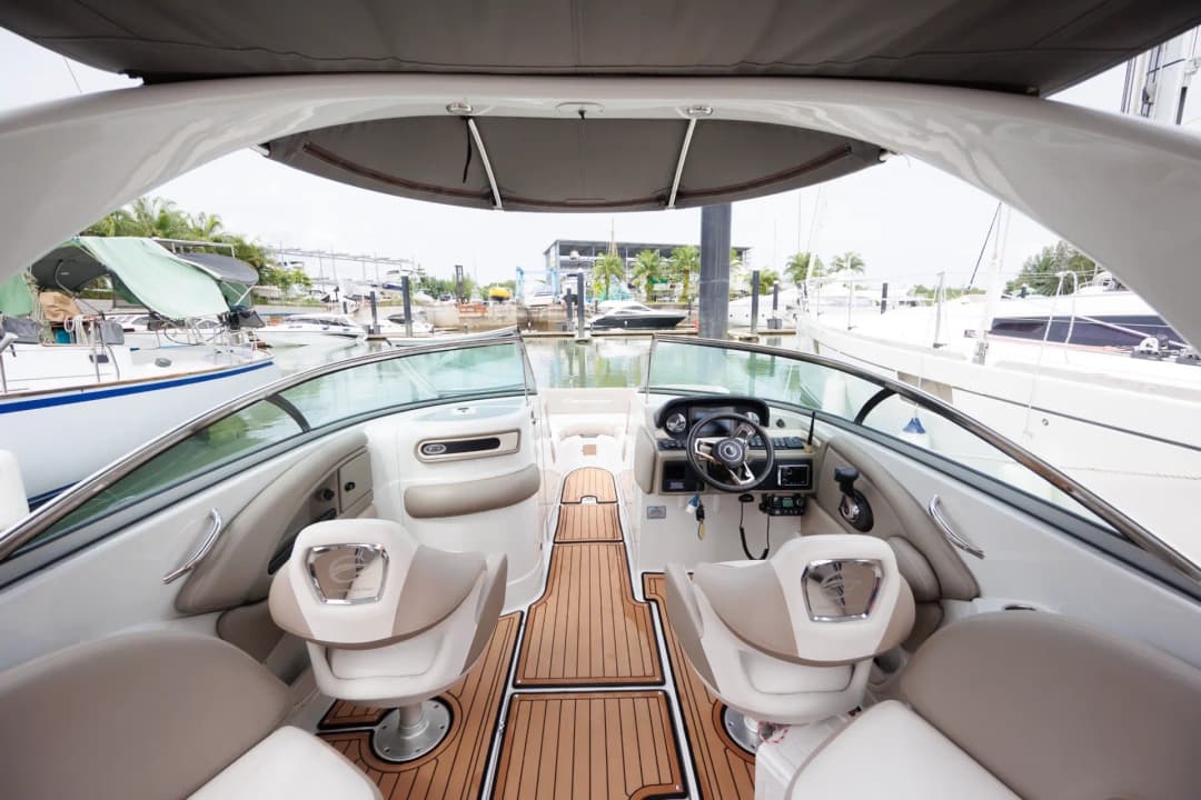 ESTELLE Speedboat - Image 3