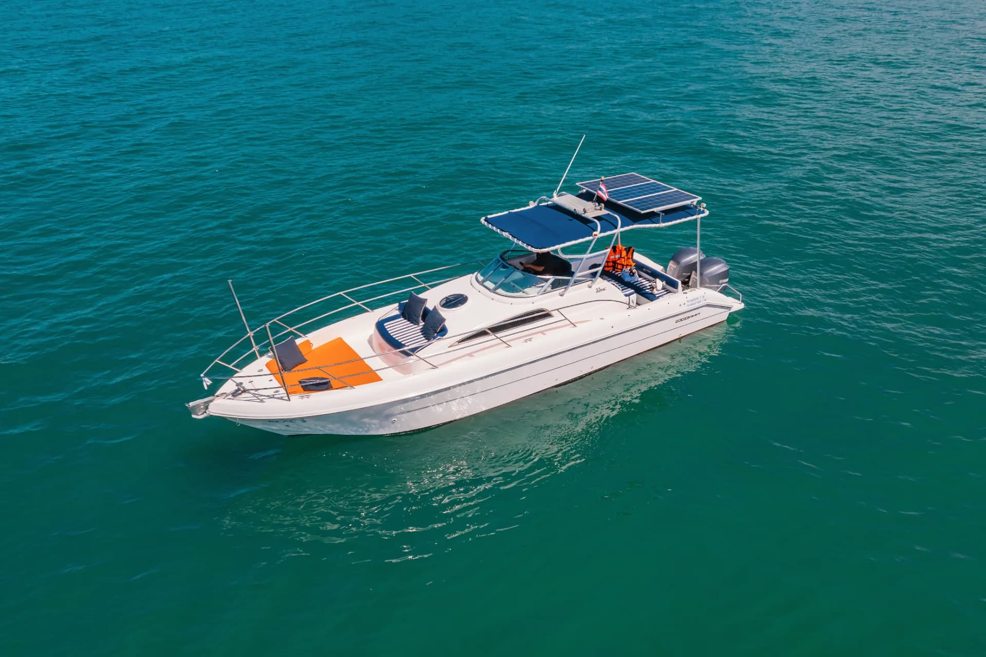 Real 3 Speedboat - 1