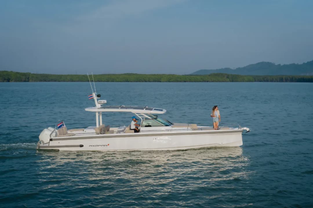 Axopar 37 FT - Cover