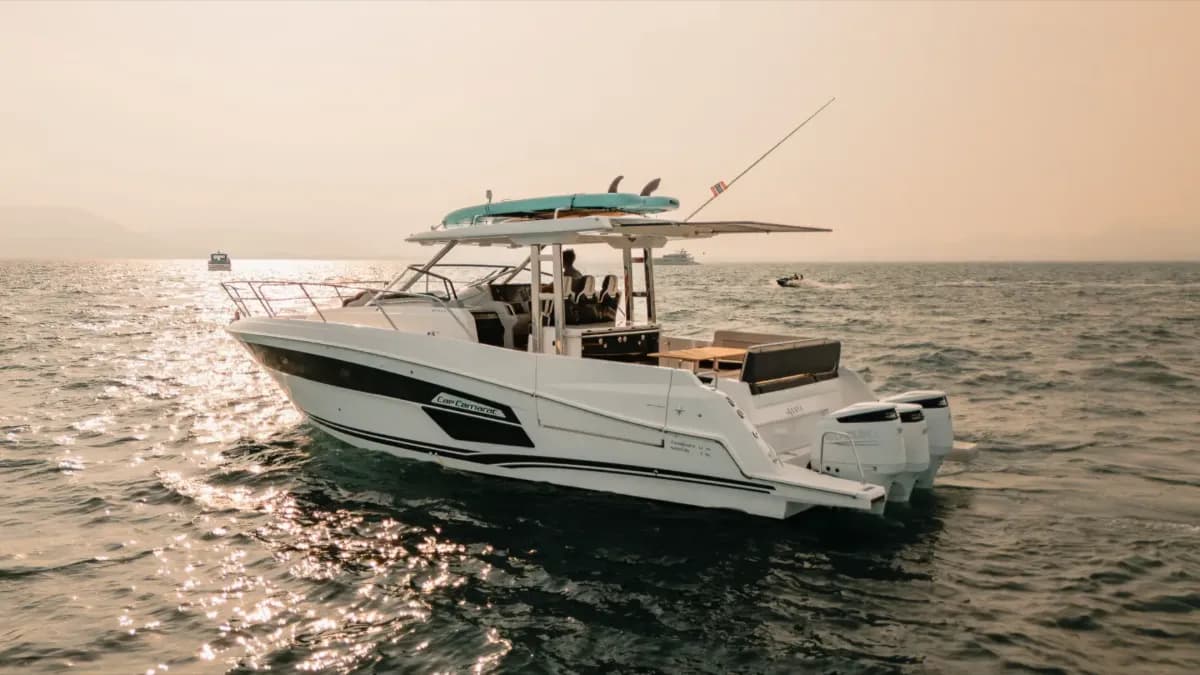 Luxury speedboat - 2