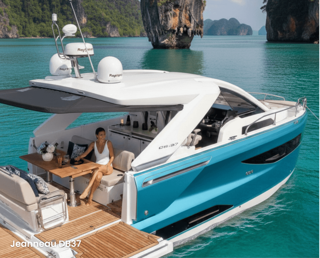 Jeanneau DB37 - Cover