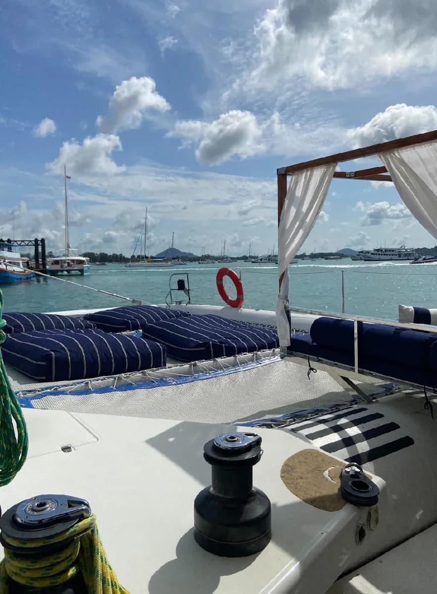 Open air party boat - 3