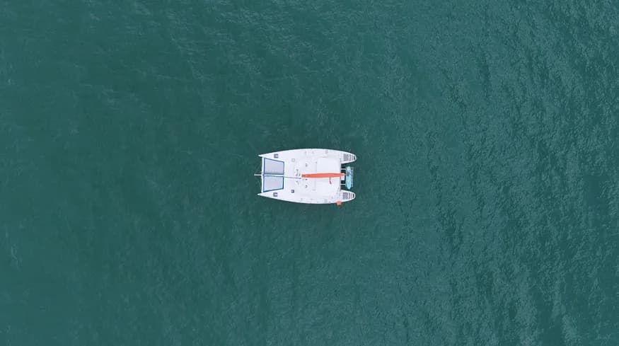 sailing cat 47FT - Image 3