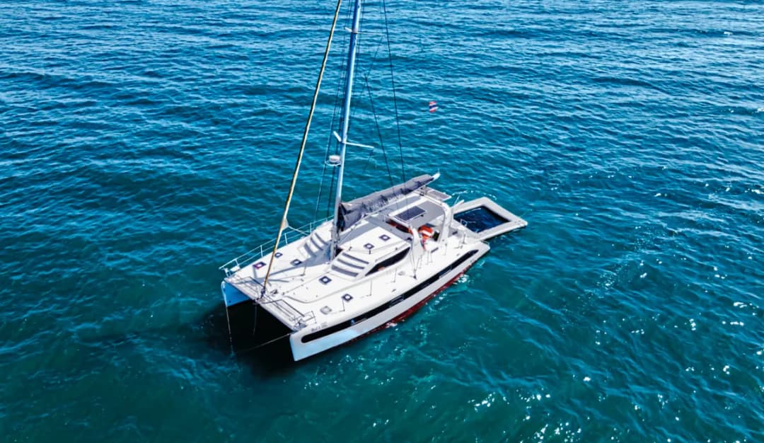 Lagoon 44 - Image 3