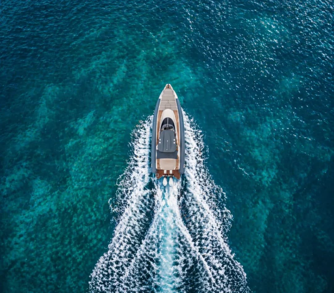 Luxury SpeedBoat 38ft - Image 5