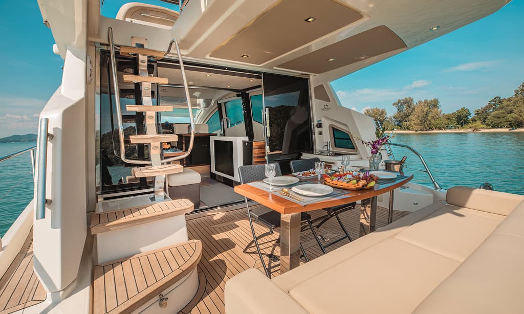 58ft Cranchi Yacht (Scenery) - Image 2