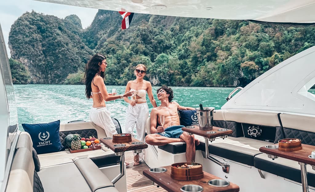 42ft Sport Cruiser (Ocean Pearl) - 4