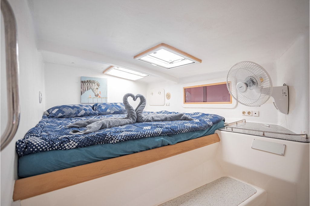 Voyage 500 Catamaran - 4