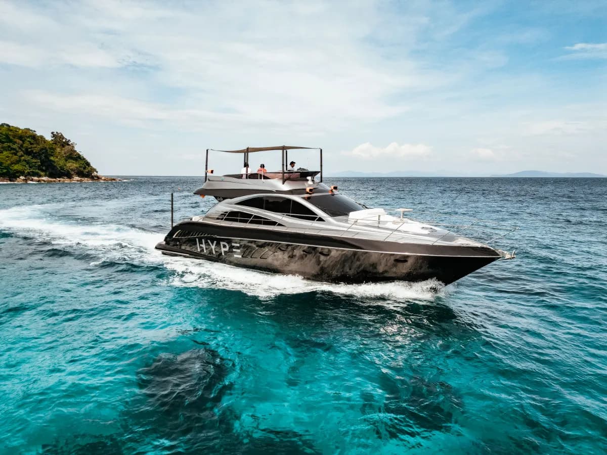 HYPE BOAT CLUB - Phuket Phi Phi Island Luxury Yacht Day Tour