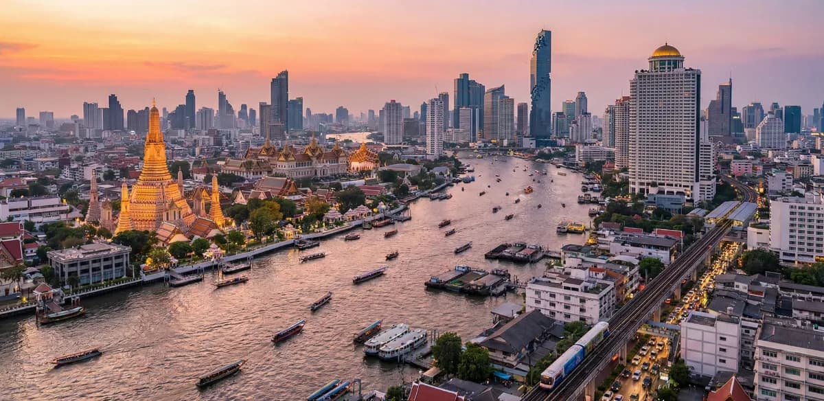 Exploring Bangkok from Terminal 21 Rama 3 A Gateway to the River