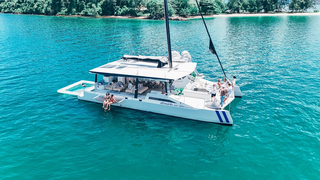 55ft Satisfaction Catamaran - 3